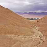 New research reveals that the migration rate of drainage divides is not constant and depends on climate changes