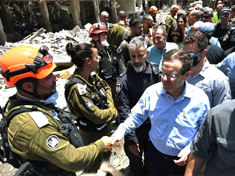 President Herzog visits sites of Iranian missile strikes