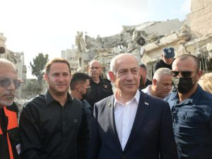 PM Netanyahu in Rishon LeZion: “We are making a great effort to generously help however we can and to quickly cut through the bureaucracy”