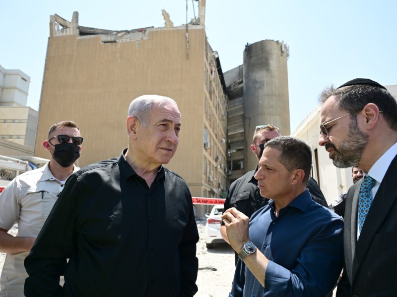 PM Netanyahu at the Soroka Medical Center