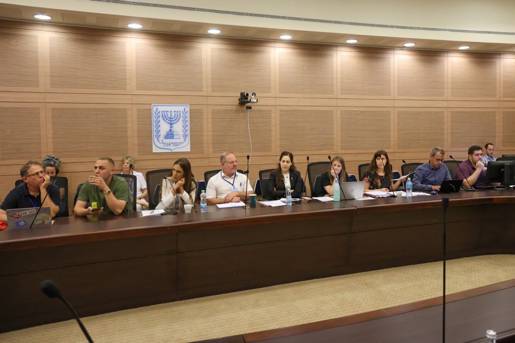 Representative of hostages’ families to Foreign Affairs and Defense Committee: These citizens shouldn’t pay the price of the fiasco, bringing back the hostages is a moral victory