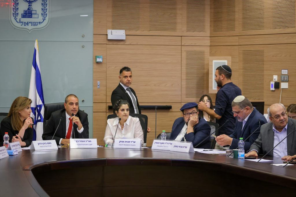 House Committee accepts MK Buaron’s request to recommend that Knesset Plenum terminate MK Odeh’s term of office