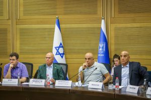 National Security Committee holds urgent debate on violence and threats against heads of Arab local authorities. MK Foghel, chair: They are symbols of governance, and must be protected