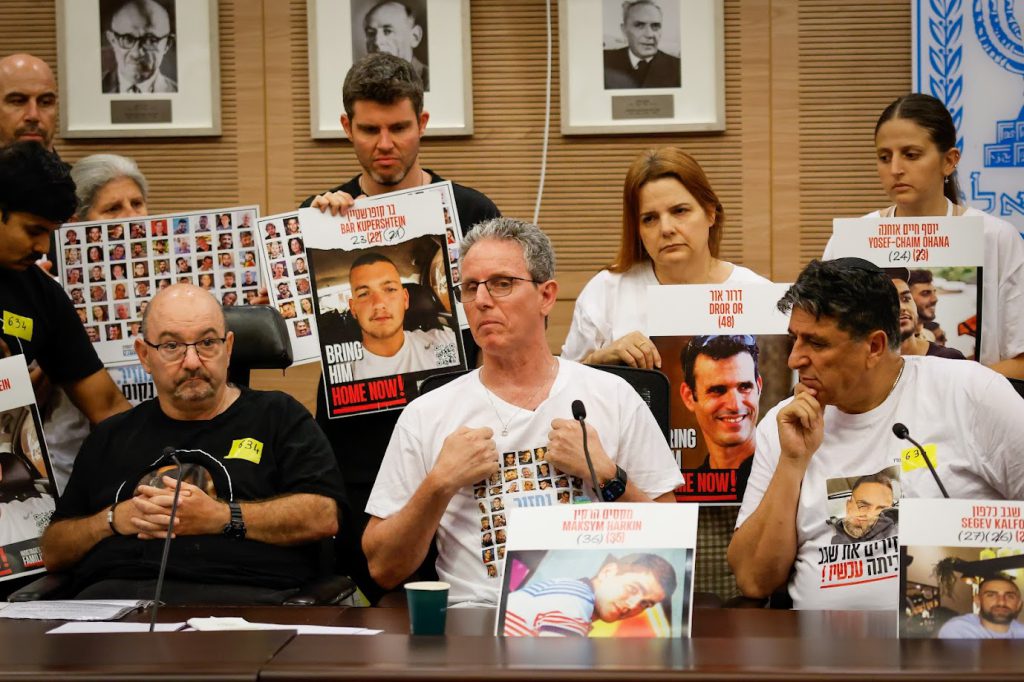 Released hostage Ohad Ben Ami to Foreign Affairs and Defense Committee: We’ve defeated all the enemies surrounding us, but there is no real victory here until we bring back the hostages