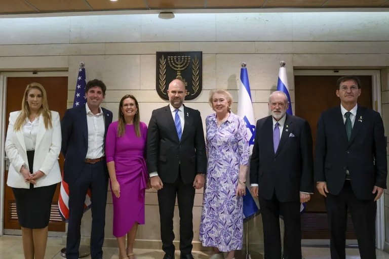 Israel Society: Speaker MK Ohana hosts Governor of Arkansas Sanders at the Knesset