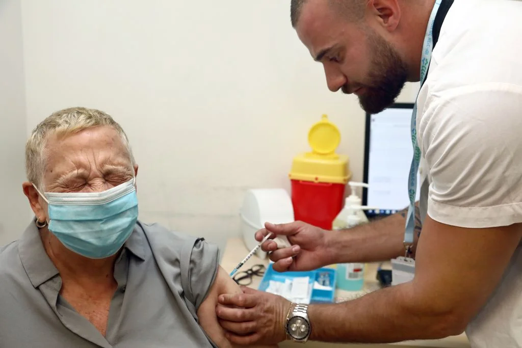 COVID-19 Cases Rise 30% in Israel Amid Low Vaccination and Limited Testing