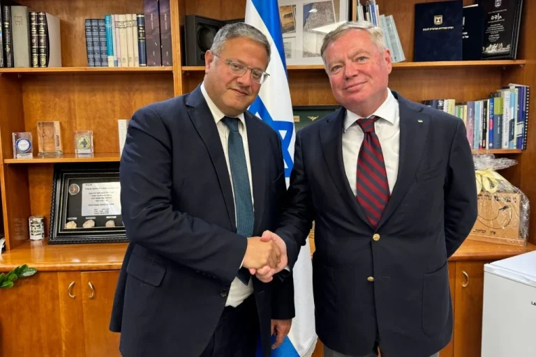 Holidays: Israel, Ukraine Team Up to Safeguard Tens of Thousands of Worshippers in Uman