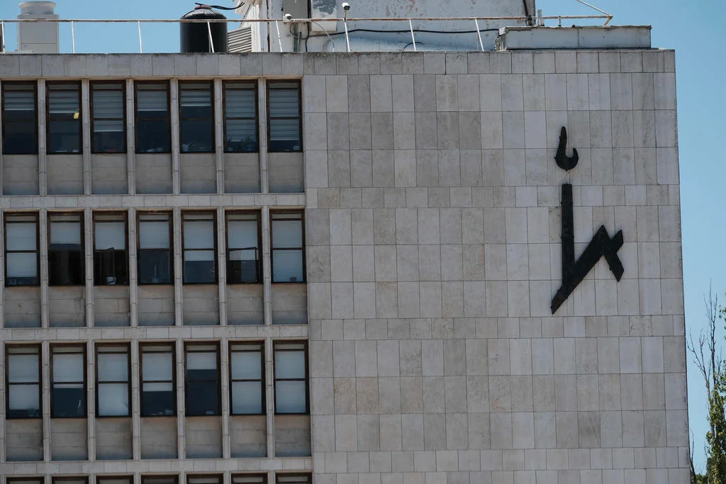 Scientists Uncover Molecular ‘Passports’ That Regulate Cell Nuclei