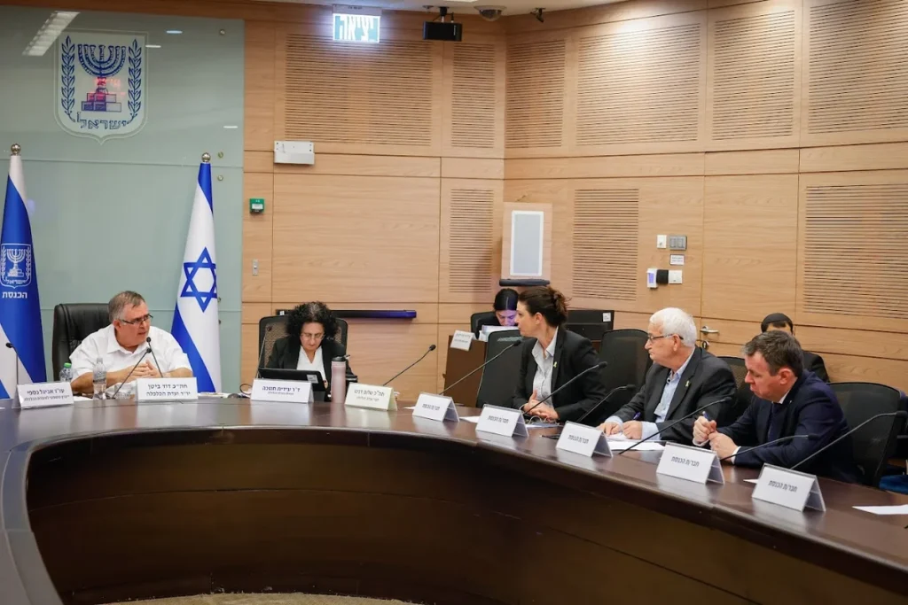 Economy: Economic Affairs Committee discusses implications of Israel’s economic isolation