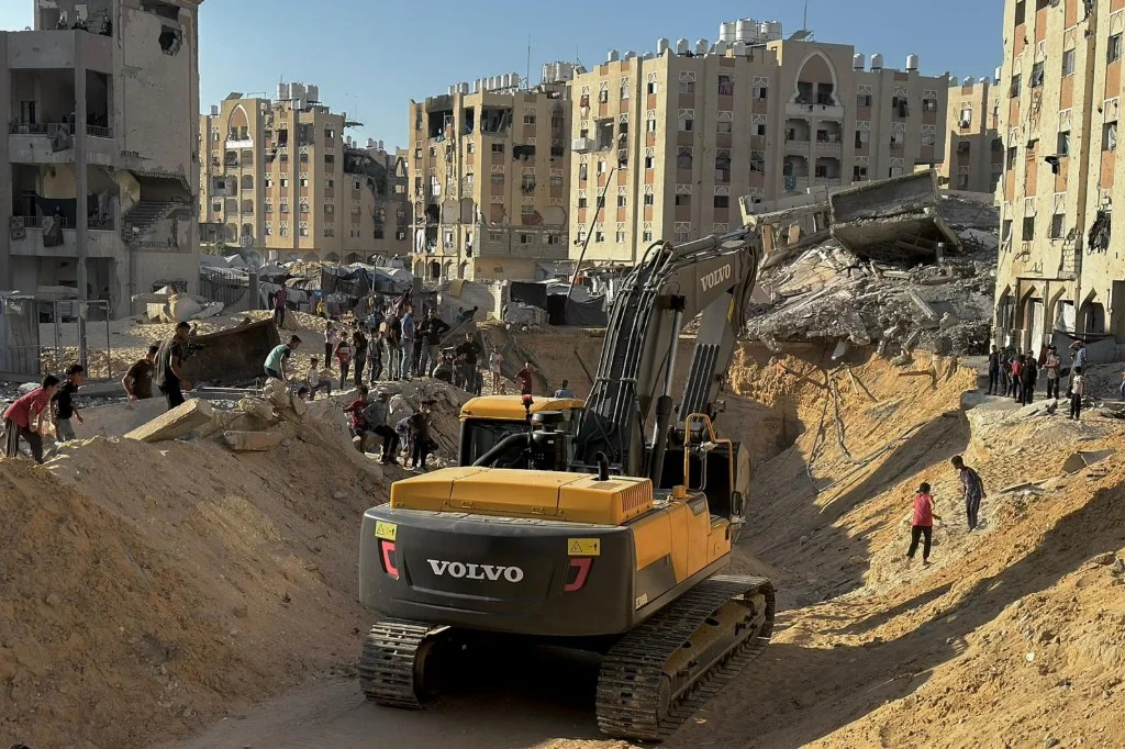 Family Describes Video of Hamas Staging Fake Burial of Ofir Tzarfati in Gaza