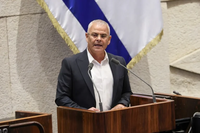 Legal Affairs: Approved in preliminary reading: Bill for splitting the post of the Attorney General