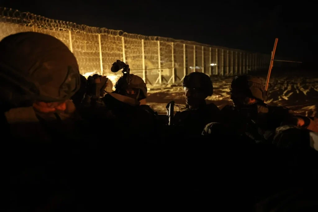 Calls to Resume Gaza Offensive After Hamas Attack on Israeli Soldiers