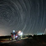 Космические дуэты: Самые массивные звезды в ранней Вселенной образовались парами, показывает исследование