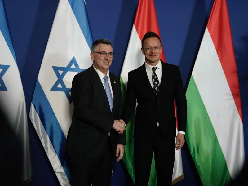 Глава МИД Саар встречается с главой МИД Венгрии Петером Сийярто в Будапеште