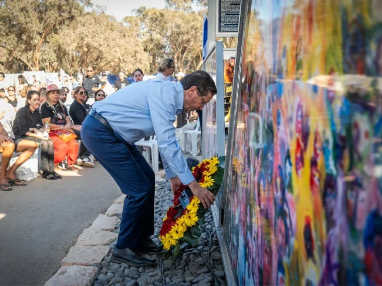 Politics: President Herzog addresses memorial ceremony at the site of the held on the site of the Nova Festival