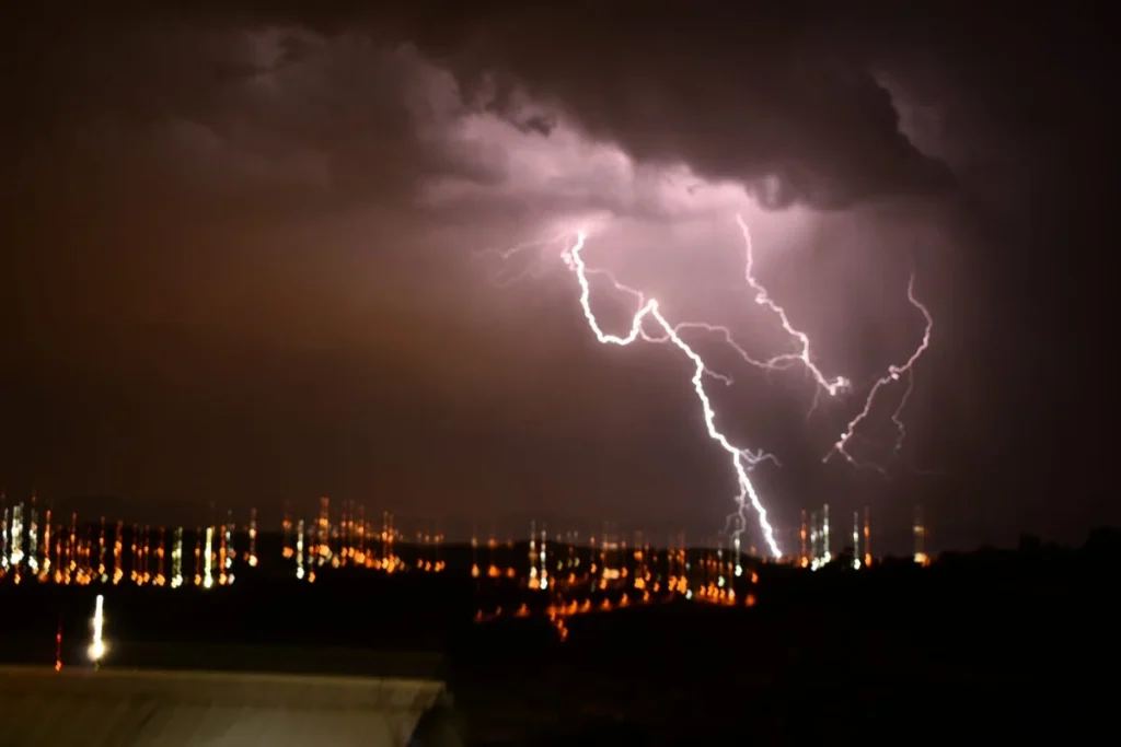 Insurers Should Lead Fight Against Climate Change, Israeli Study Says