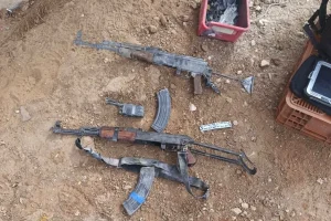 Nakakagulat na Natuklasan: Mga Nakal cargadong Riple ng Hamas Natagpuan sa Kindergarten ng Be’eri Taon Matapos ang Masaker