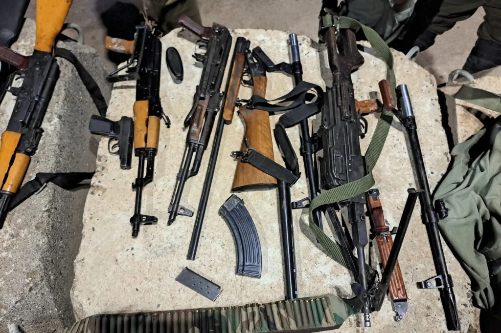 Limang Sundalo Kabilang sa mga Suspek sa Smuggling ng Armas sa Syria, Sabi ng Israel