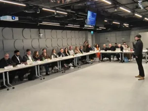 Wasaaradda Dalxiiska oo Furta Xarun Hal-abuur AI Cusub