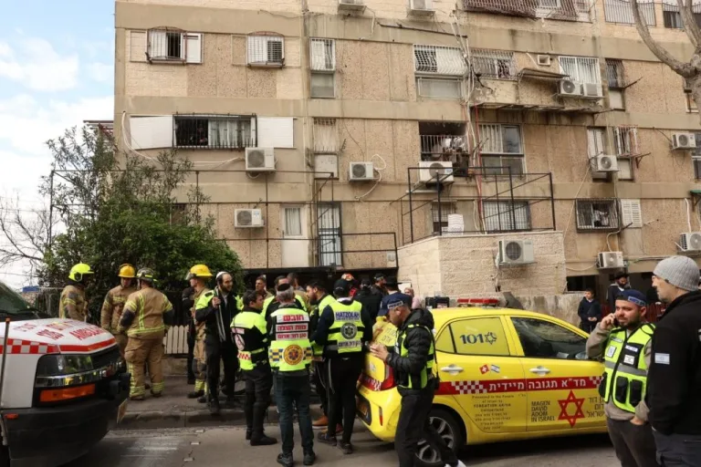 الصحة: عشرات الرضع في المبنى”: 55 طفلاً في المستشفى بعد تسرب غاز مشتبه به