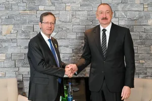 Herzog, Aliyev, Discuss Israeli-Azerbaijani Trade Initiatives in Davos