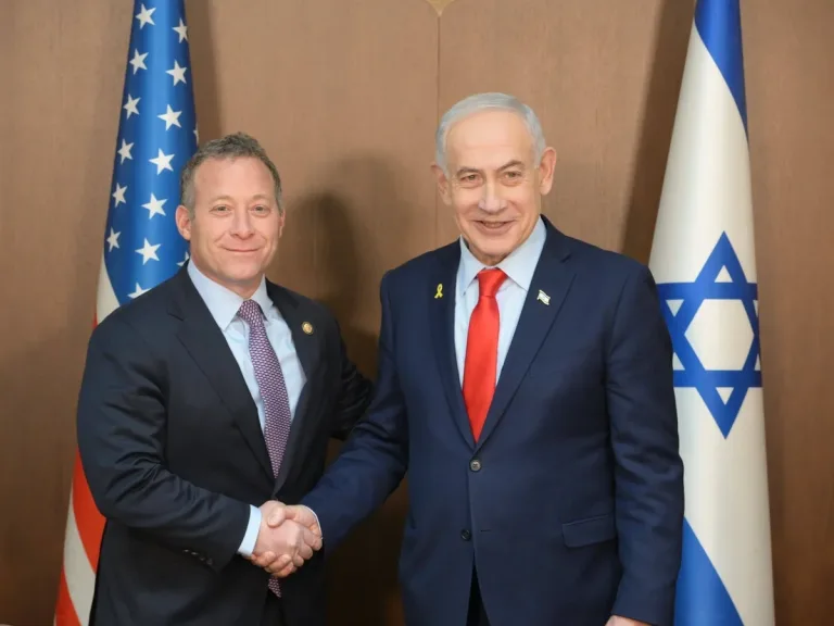 Pulitika: Netanyahu, US Congressman Josh Gottheimer Nagpulong