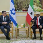 Le ministre des Affaires étrangères Saar en visite officielle en Somalie