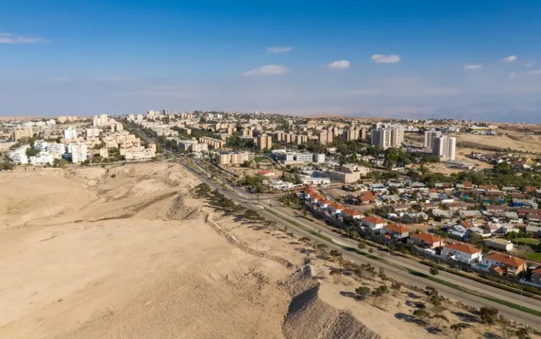 שיווק קרקע בפטור ממכרז באזור התעשייה ערד