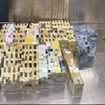 חוקרי יחידת הסמים במכס נתב"ג ,יחידת הבילוש המיוחדת 747 של מרחב נתב"ג והיחידה למניעת עבירות ברשות שדות התעופה הצליחו לסכל ניסיון הברחה של 26 פקטים של סיגריות