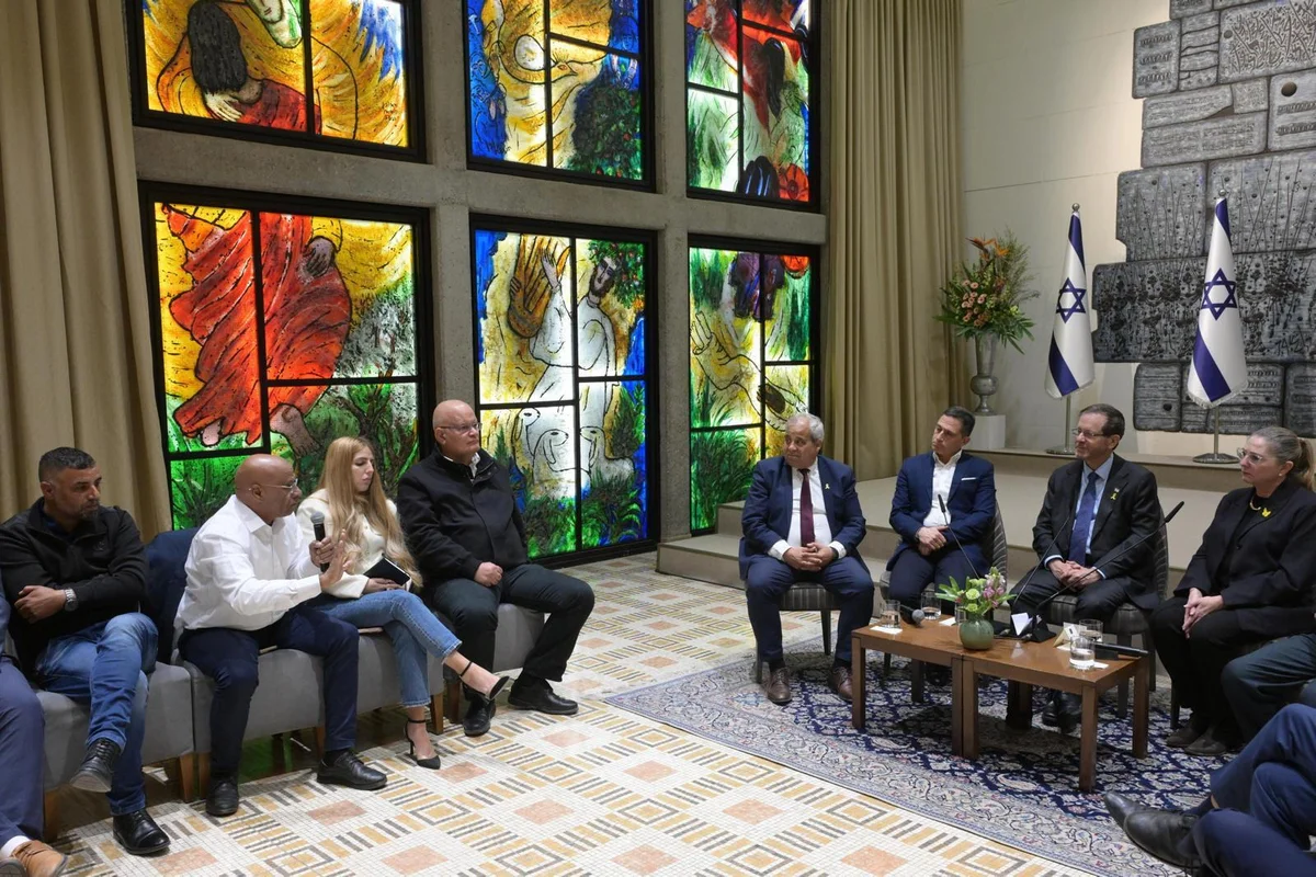 נשיא המדינה כינס לדיון חירום את ראשי הרשויות בנגב