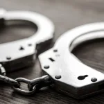 Братьев обвинили в преступлении, грабеже, мошенничестве и вымогательстве