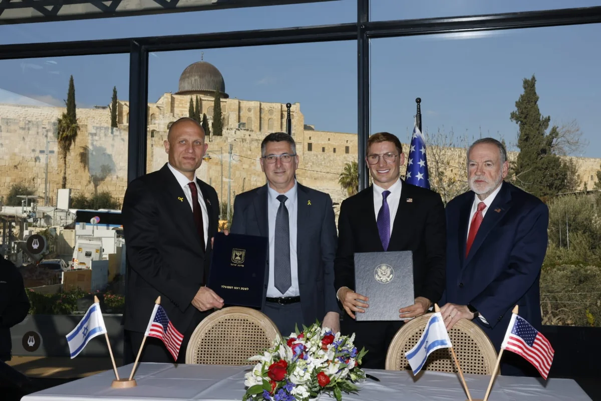 Israel at Estados Unidos, Pumirma ng Joint Statement sa Artificial Intelligence – Israel ang Unang Bansa na Pumirma ng Joint Statement sa Larangang Ito kasama ang US.