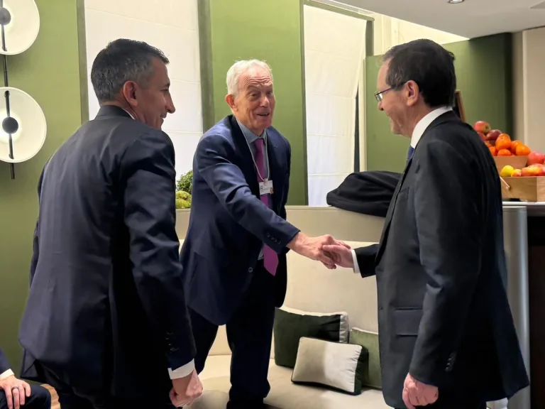 President Herzog Meets with NATO Secretary-General, President of Finland, Swiss Foreign Minister, and Former UK Prime Minister Tony Blair at Davos