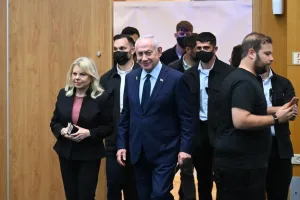 Israa’iil: Xisbiga Talada haya oo doonaya inay buriyaan sharci muhiim ah oo ka hortagga musuq-maasuqa, taasoo walaac ka dhalisay dacwadda Netanyaahu