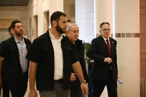 Chef de cabinet de Netanyahou détenu pour fuite de documents militaires israéliens