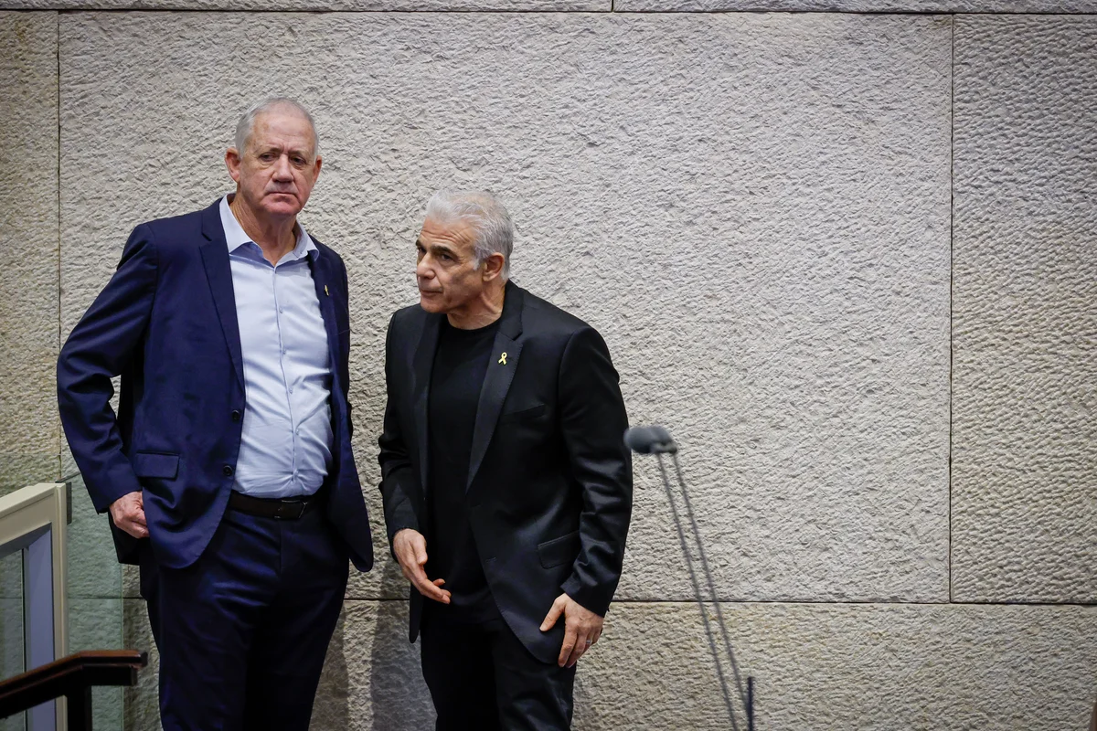 Bills Pass First Reading