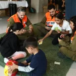 246,000 Qof, Ma Jiro Khariidad: Xaaladda Kacdoon ee Barakaca Israa’iil Xilliga Dagaalka