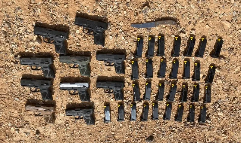 Krimen: IDF, Nakakumpiska ng Drone na may 10 Pistola, 30 Magazine