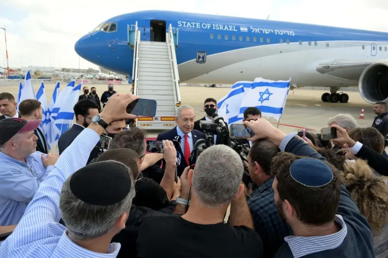 Siyasadda: Netanyahu: Israa’iil waxay soo bandhigi doontaa ‘Mabaadi’da’ Wadahadallada Iiraan ee Shirka White House