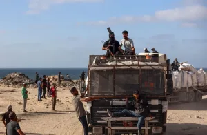 Shin Bet Employee Indicted for Gaza Smuggling