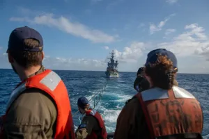 Что произошло на учениях, в ходе которых все подразделения ВМС оказались в воде?