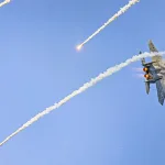 غارات إسرائيلية تستهدف شخصية رئيسية في الإمبراطورية المالية لحزب الله