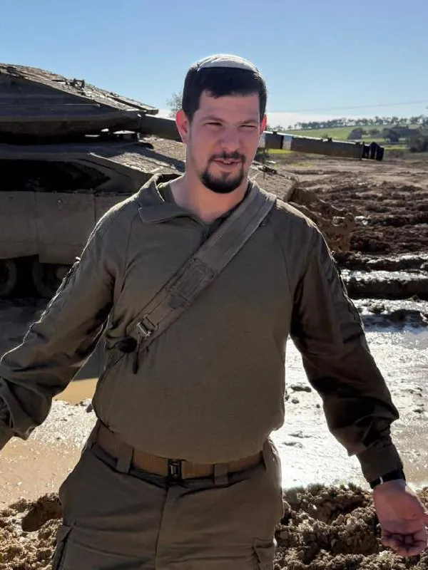 تعازٍ للجندي الطيار آفياد فالنسكي