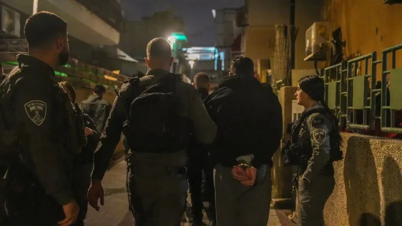 Police arrest 22 illegal residents, 2 drug suspects in Jaffa