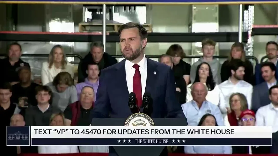 فانس يحث الكونغرس على تمرير “قانون إنقاذ أمريكا