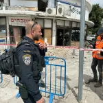 Weapons Fall in Tel Aviv: 5 Injured, Police Secure Sites