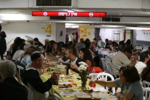 “An Israeli Seder At Its Best.”