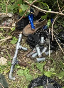 As part of an operation by Border Police fighters in Judea and Samaria and IDF forces, under the direction of the Shin Bet, in the village of Beit Ummar, the forces carried out the arrest of a suspect who participated in throwing explosive devices and Molotov cocktails at the community.