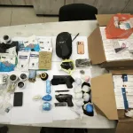 Border Police fighters and Central District police officers arrested a suspect from Lod, in whose home weapons and drugs were seized. In a targeted operation by detectives from the Lod station yesterday, along with Border Police fighters and K9 handlers,