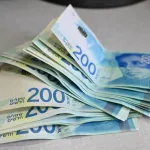 Dollar Hits 30-Year Low Against Israeli Shekel